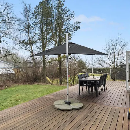 4 Bedroom In Hadsund