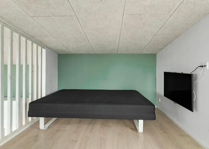 4 Bedroom In